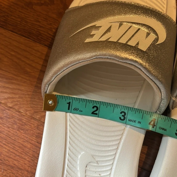Nike Slides Silver Sz 10 - Picture 6 of 10